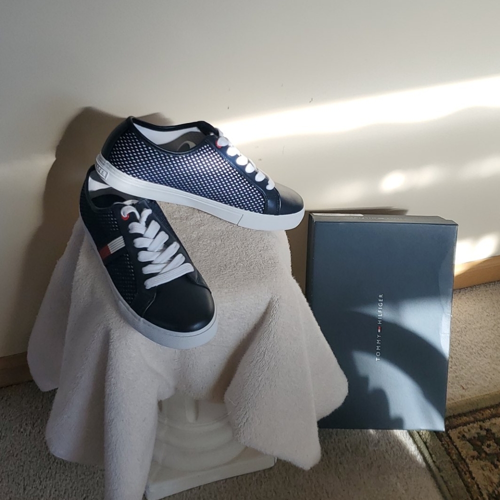 Tommy Hilfiger Sneakers 👟